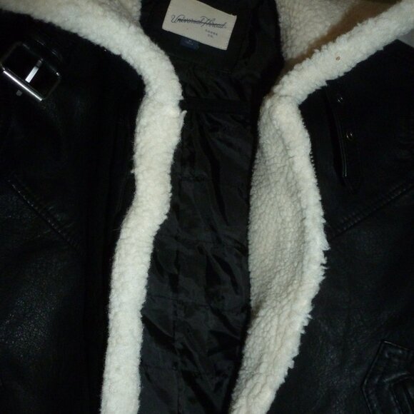 Stylish Full zip  Black Faux Leather Moto Jacket Size Med - Picture 9 of 12